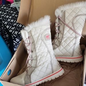 Sorel winter boots
